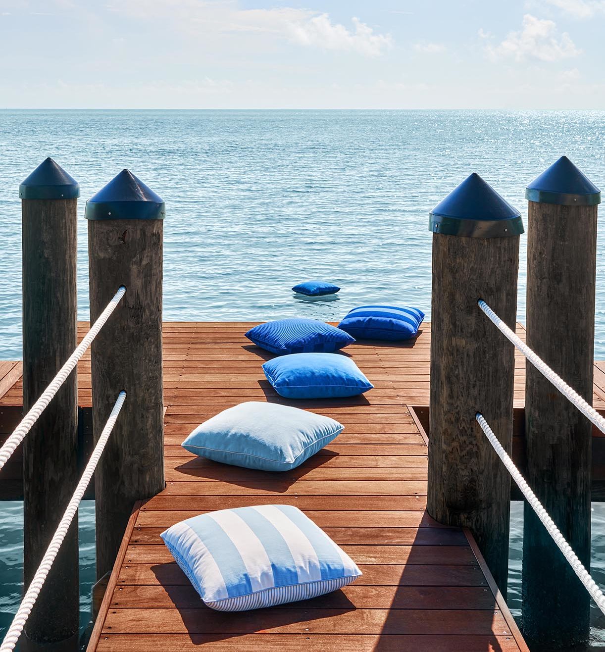 Villa del Sol Pillows