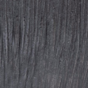 Terracotta in Black Metallic Linea.