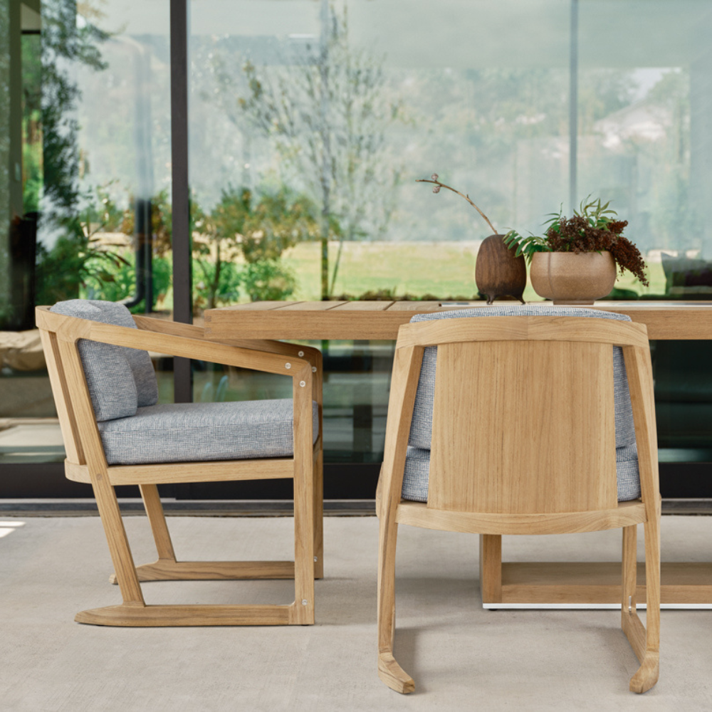 Sutherland Furniture Luxury outdoor furniture and indoor accessories