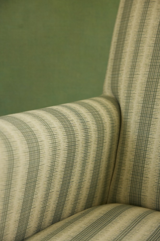 huckleberry-trellis-perennials-and-sutherland