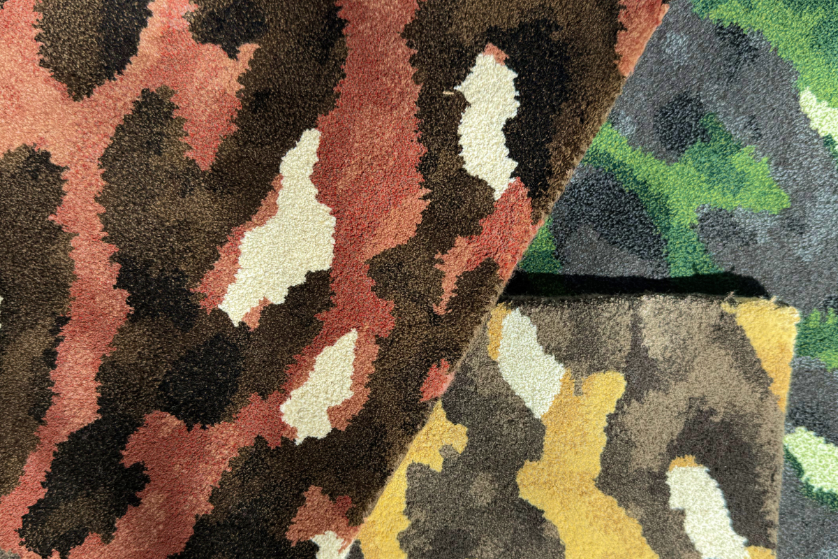 Untamed Rug Tabletop